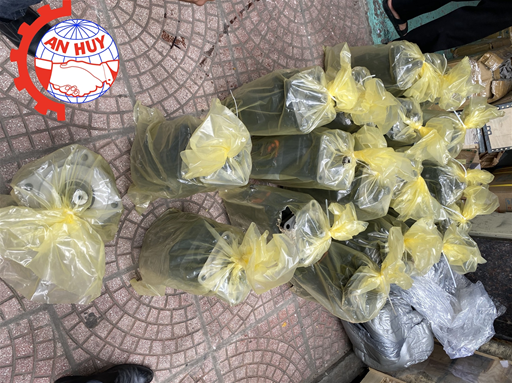 BƠM XE CẨU 15 TẤN 4(1)(1).jpg